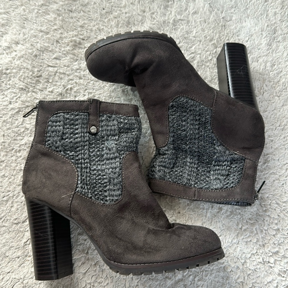Vintage Juicy Couture cable knit suede bootie 🍂